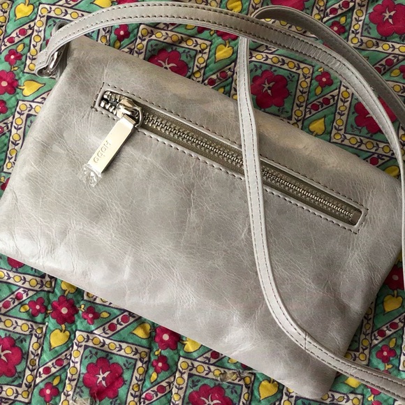 Hobo crossbody city clutch - Picture 5 of 5